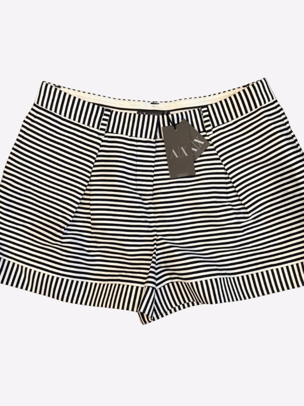 NWT Armani Exchange Striped White/Navy Pleated Dress Shorts Size 8 Coastal